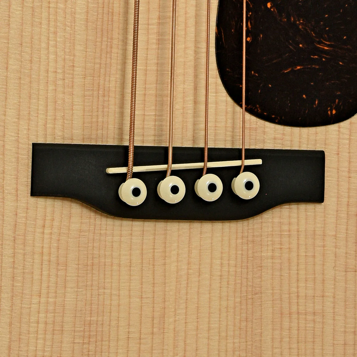 Martin 000C-JRE Junior Acoustic-Electric Bass Guitar & Gigbag - Image 6