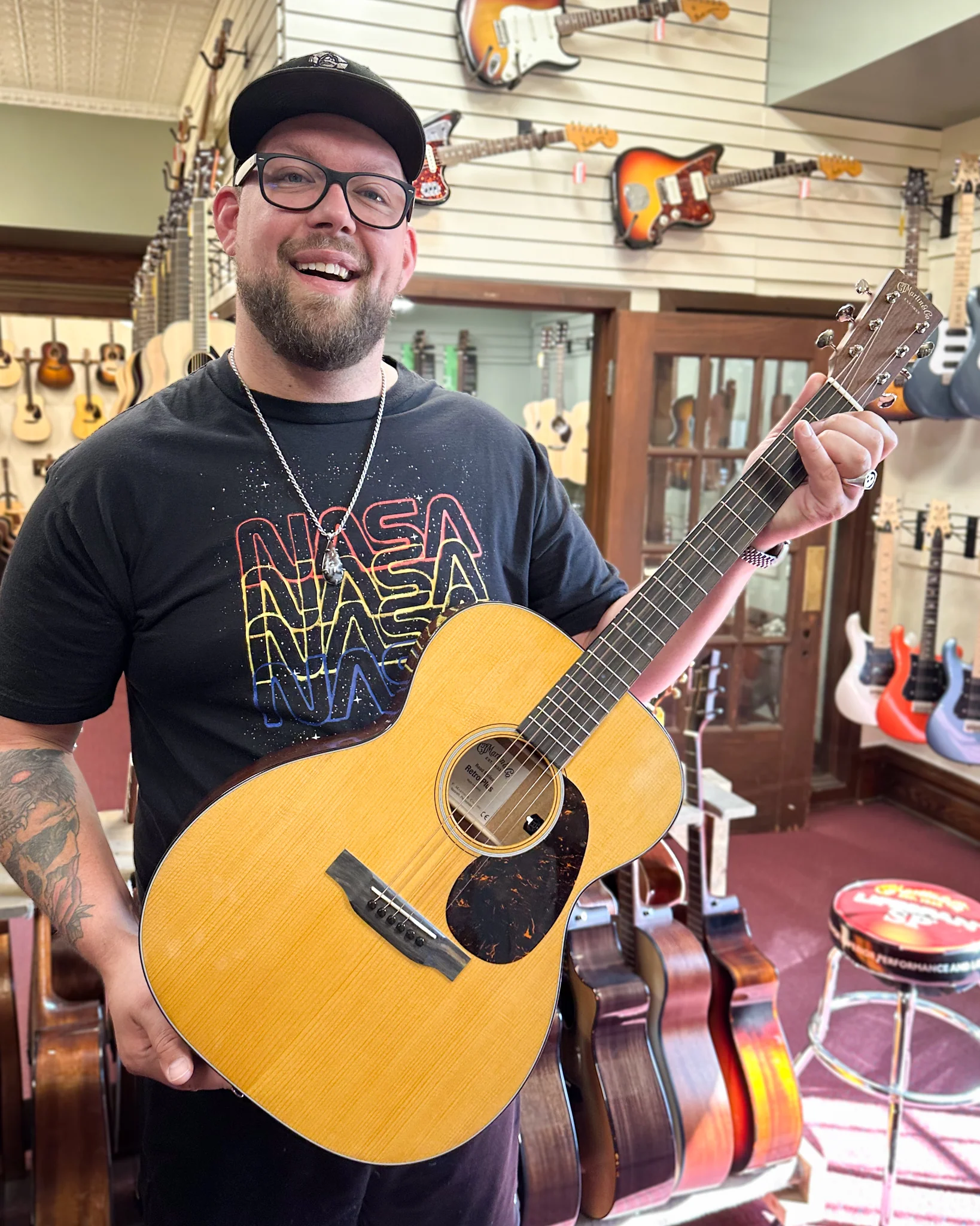 Martin 000E Retro Plus Mahogany Acoustic Guitar & Gigbag