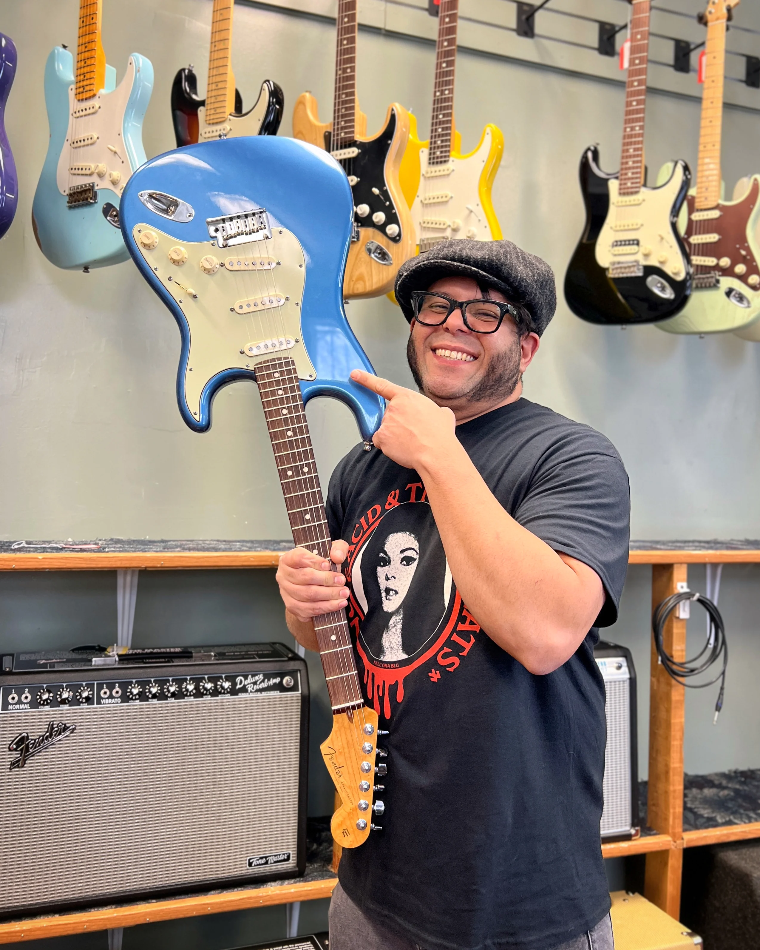 Fender Custom Shop Deluxe Stratocaster Electric Guitar (2009)