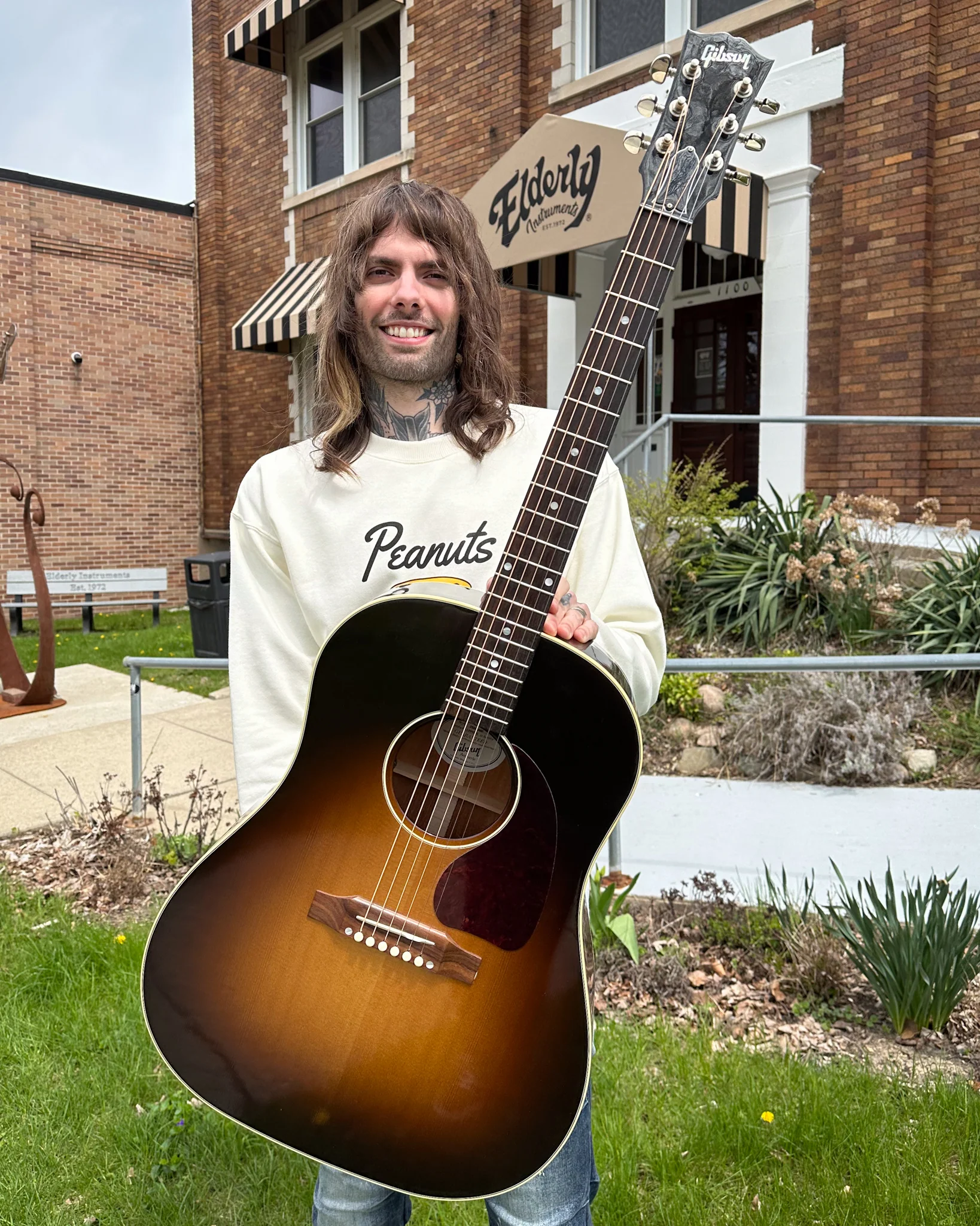 Gibson J-45 Standard Acoustic Guitar (2015)