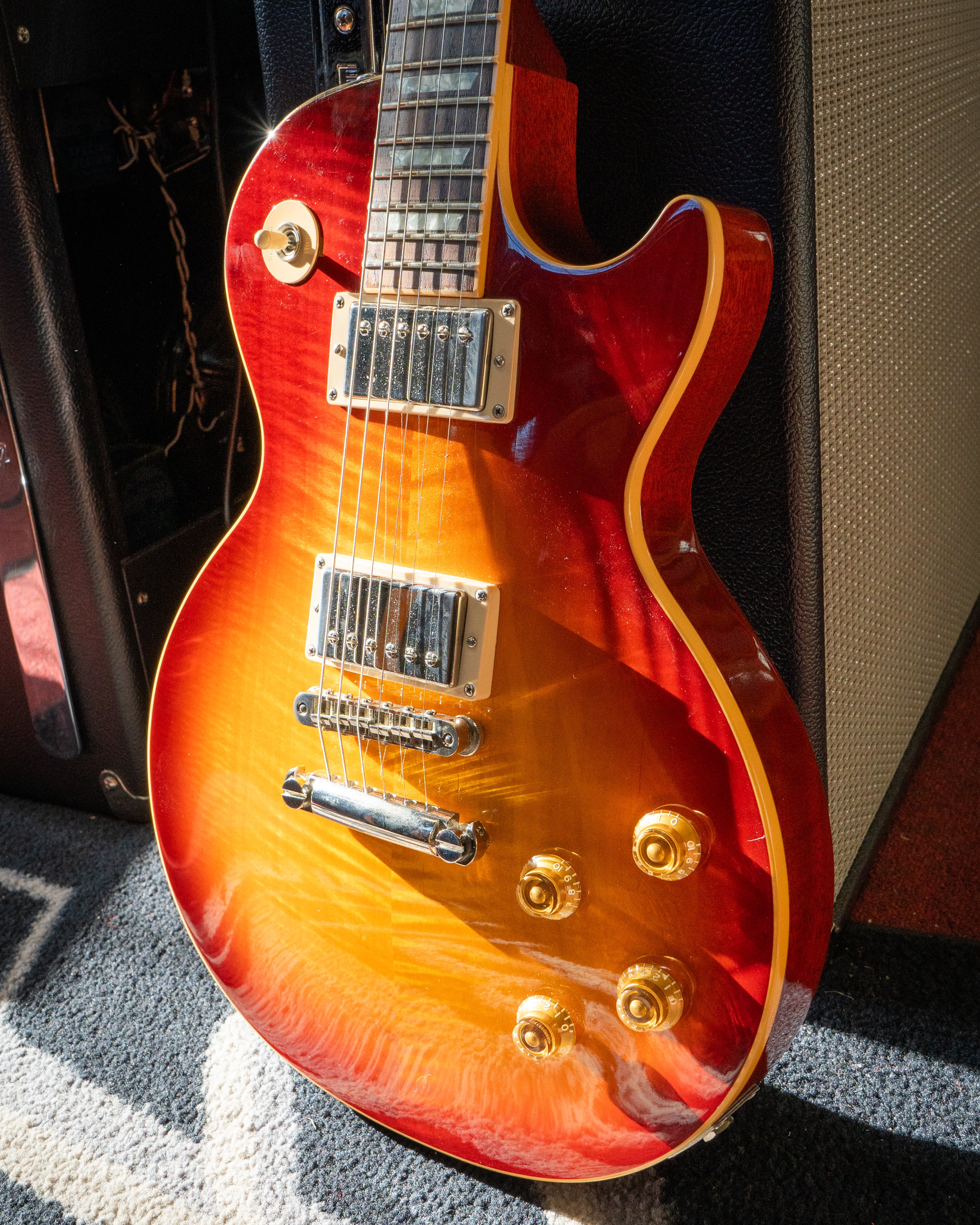 Gibson Les Paul Standard Plus Electric Guitar (2004)