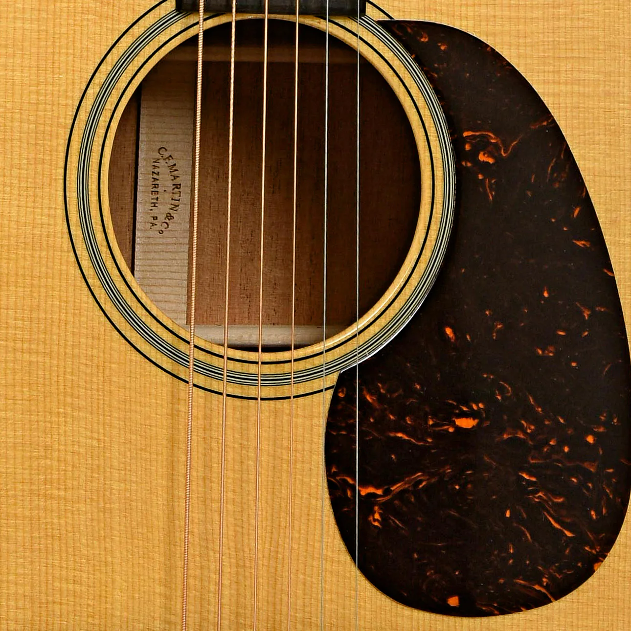 Martin 000-18 Acoustic Guitar & Case - Image 6